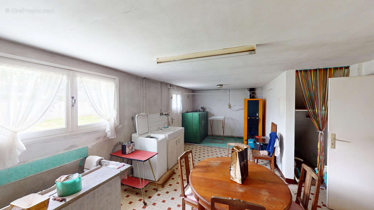 Maison à SAINT-JEAN-TROLIMON