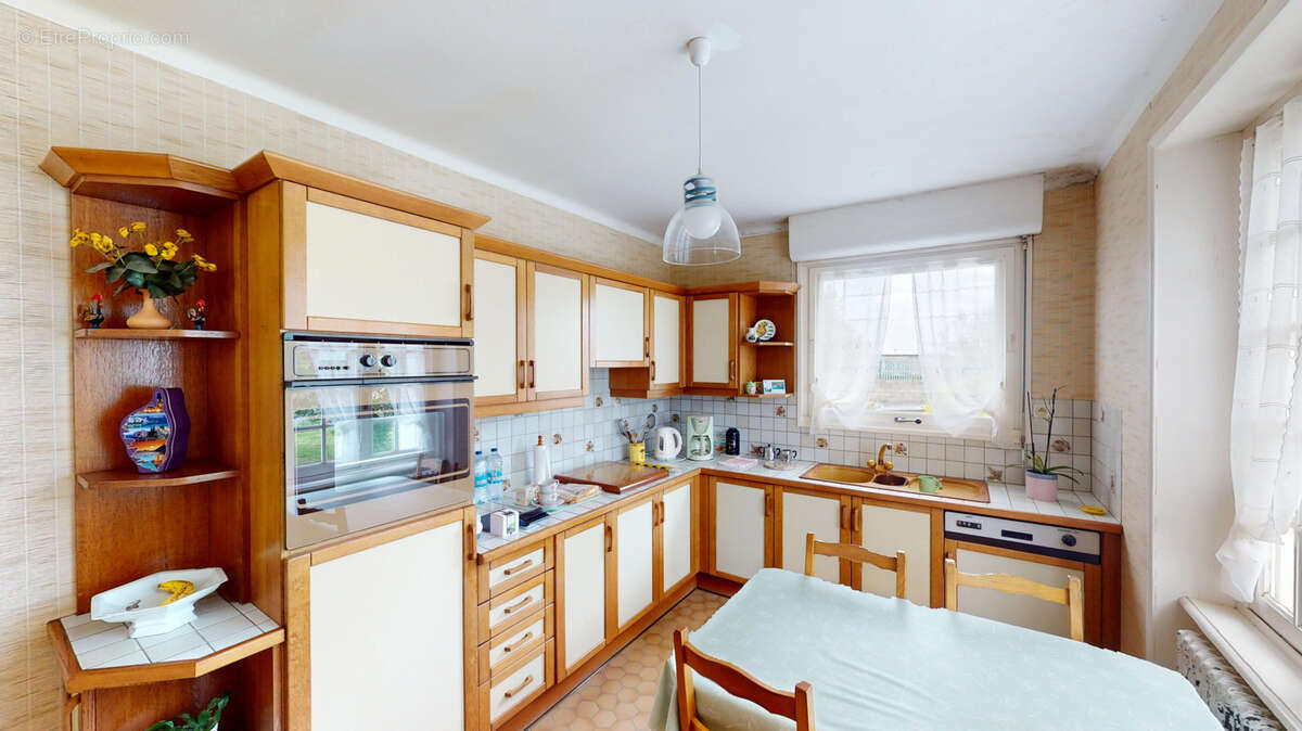 Maison à SAINT-JEAN-TROLIMON