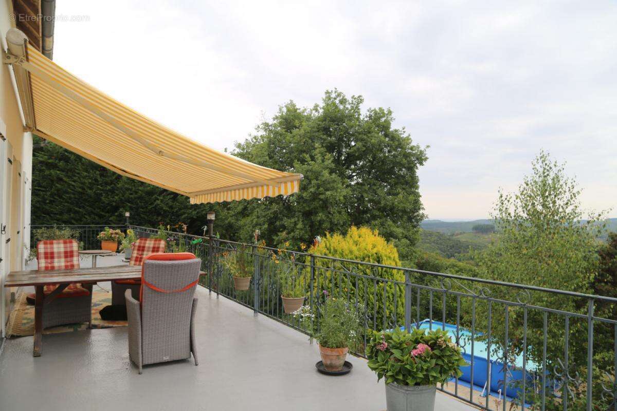 Maison à VILLAPOURCON