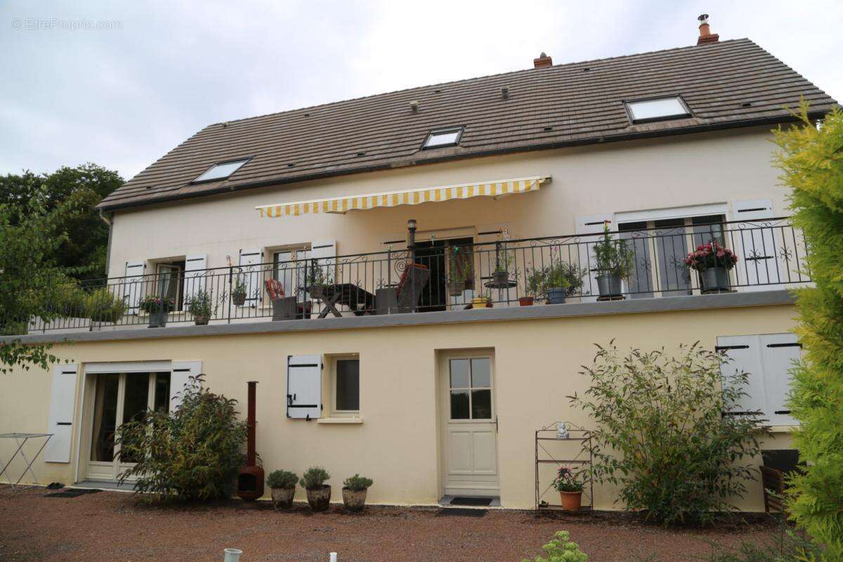 Maison à VILLAPOURCON