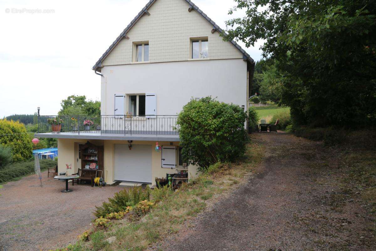 Maison à VILLAPOURCON