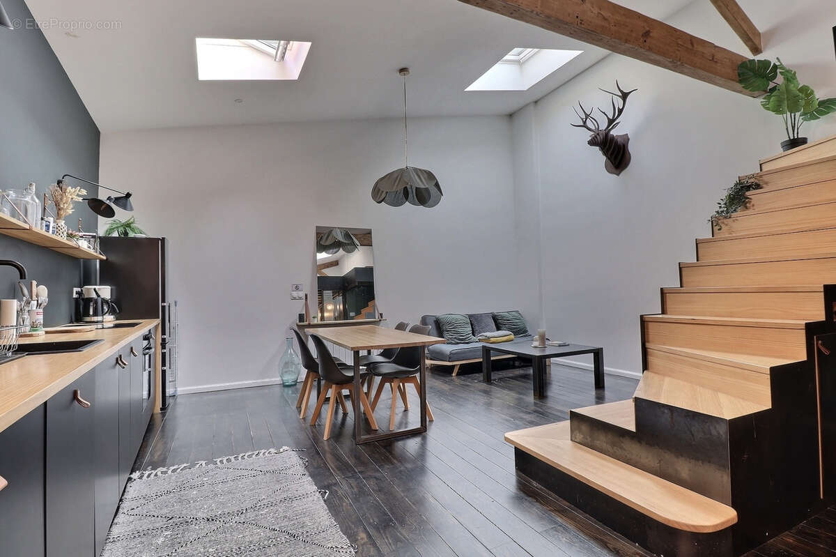 Appartement à BORDEAUX