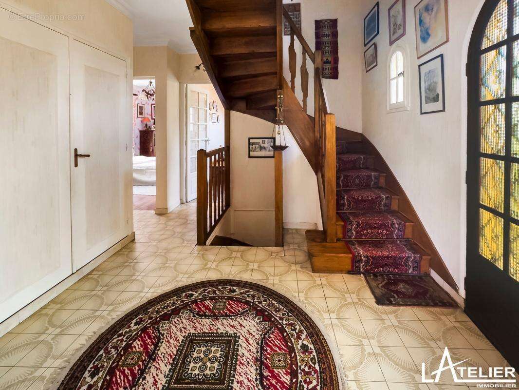 Maison à L&#039;ETANG-LA-VILLE