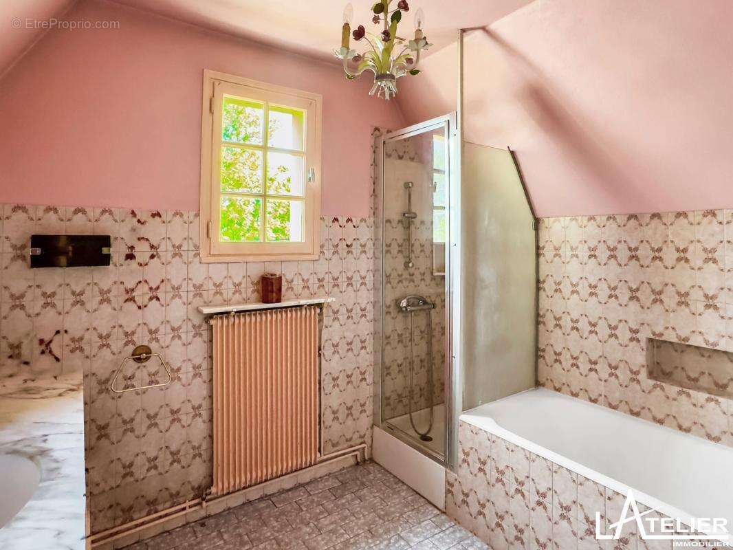 Maison à L&#039;ETANG-LA-VILLE