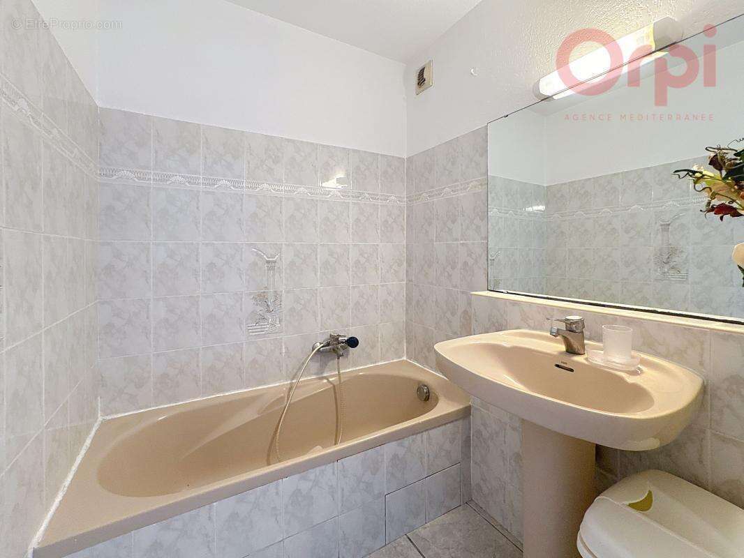 Appartement à FREJUS