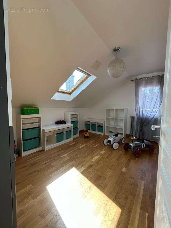 Maison à VILLEMOMBLE