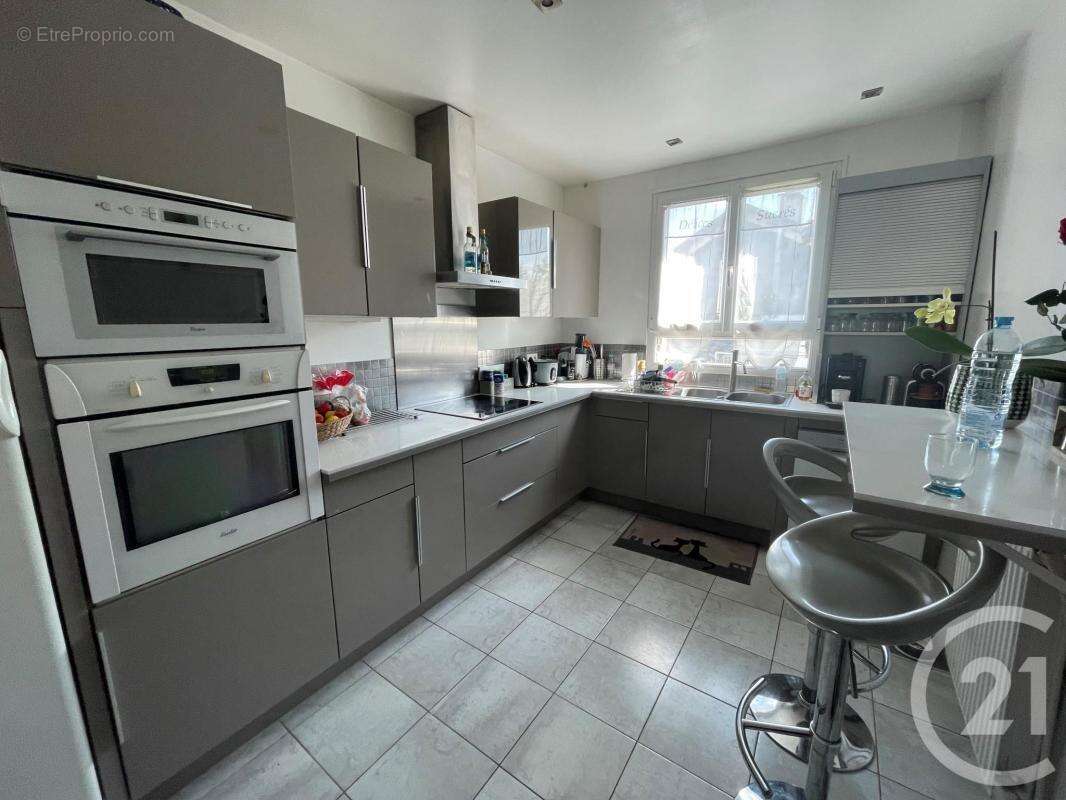 Maison à FONTENAY-SOUS-BOIS