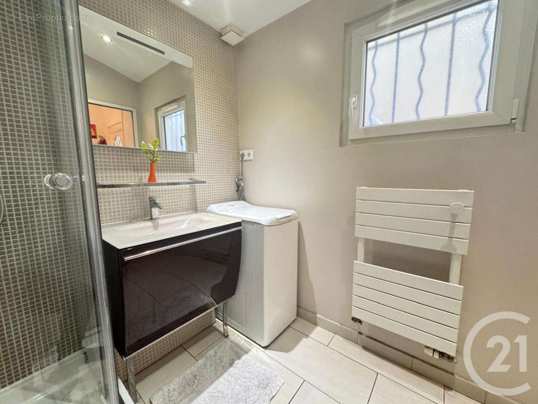 Maison à FONTENAY-SOUS-BOIS