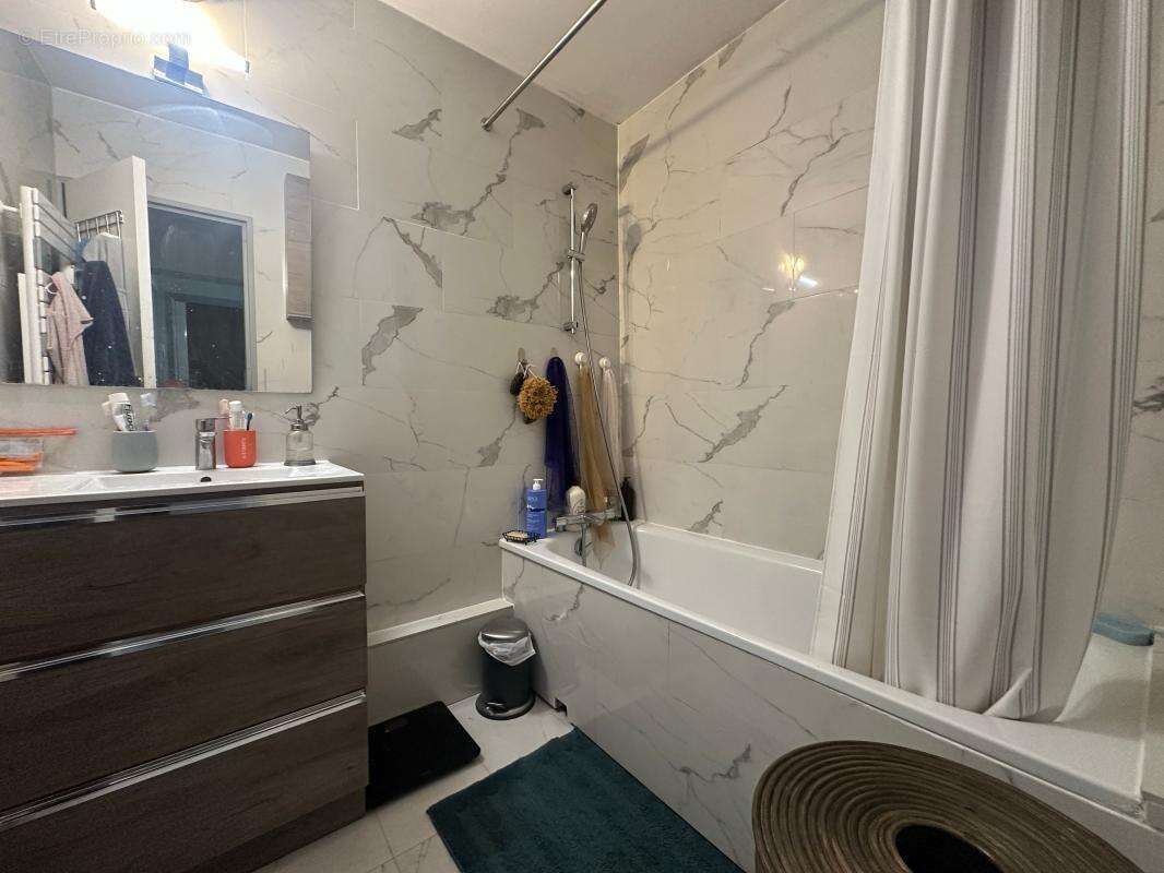 Appartement à SAINT-MAURICE