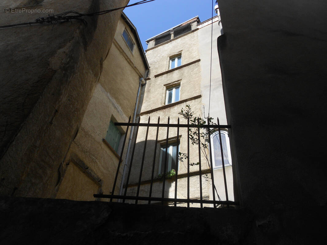 Appartement à THIERS