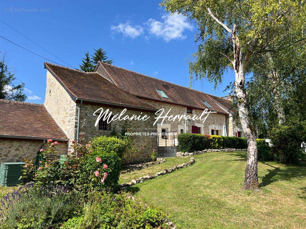 Maison à PARIGNE-L&#039;EVEQUE