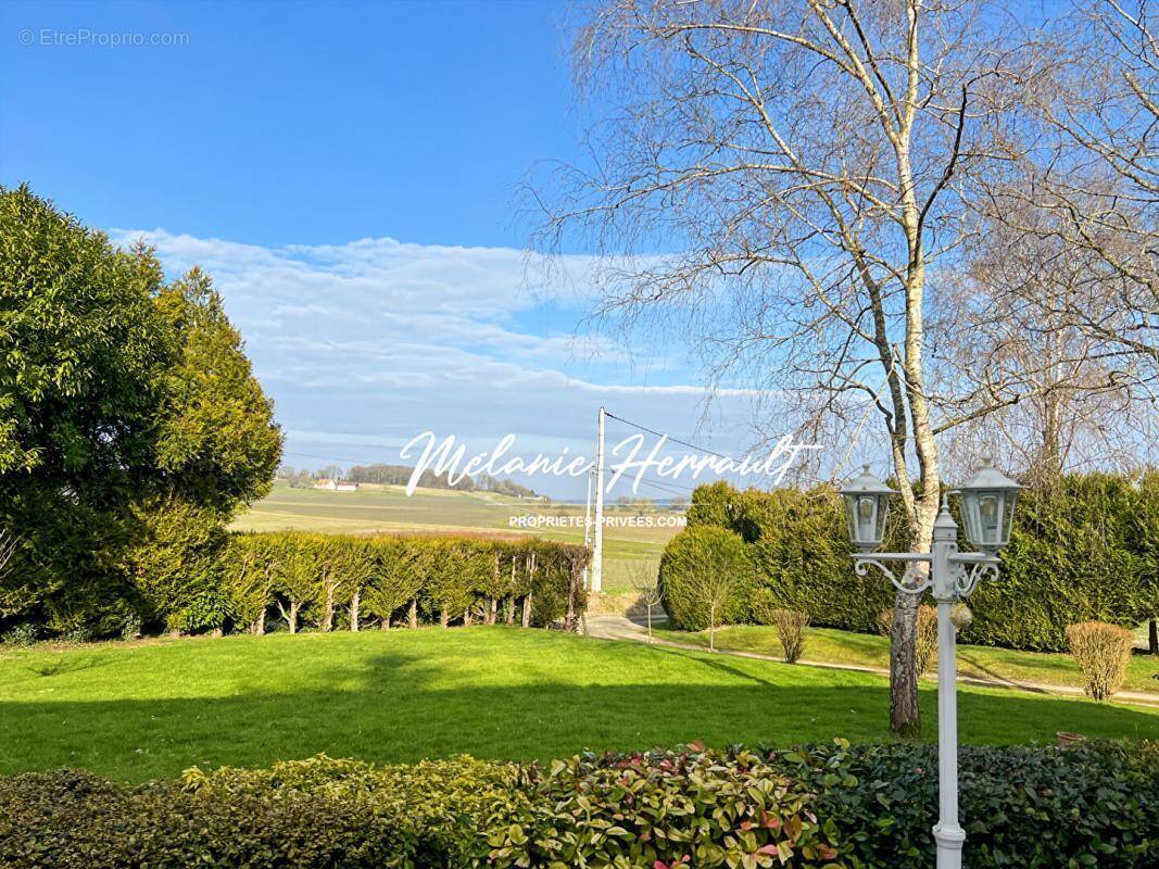 Maison à PARIGNE-L&#039;EVEQUE