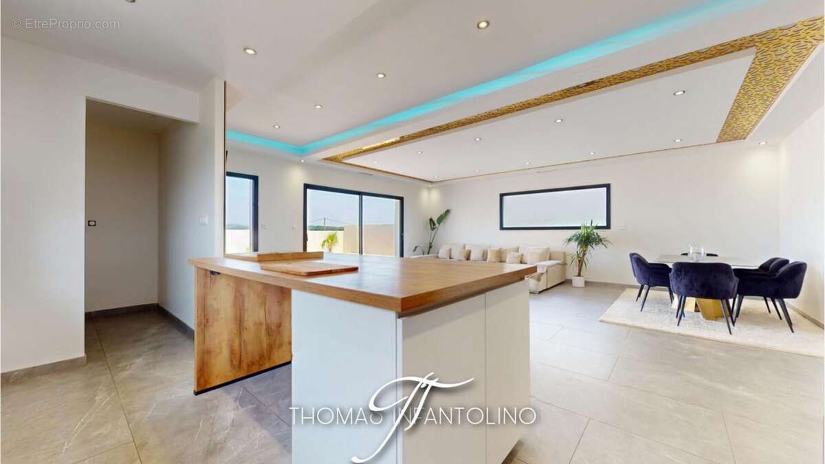 Maison à PENNAUTIER