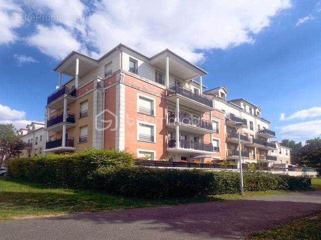 Appartement à LIEUSAINT