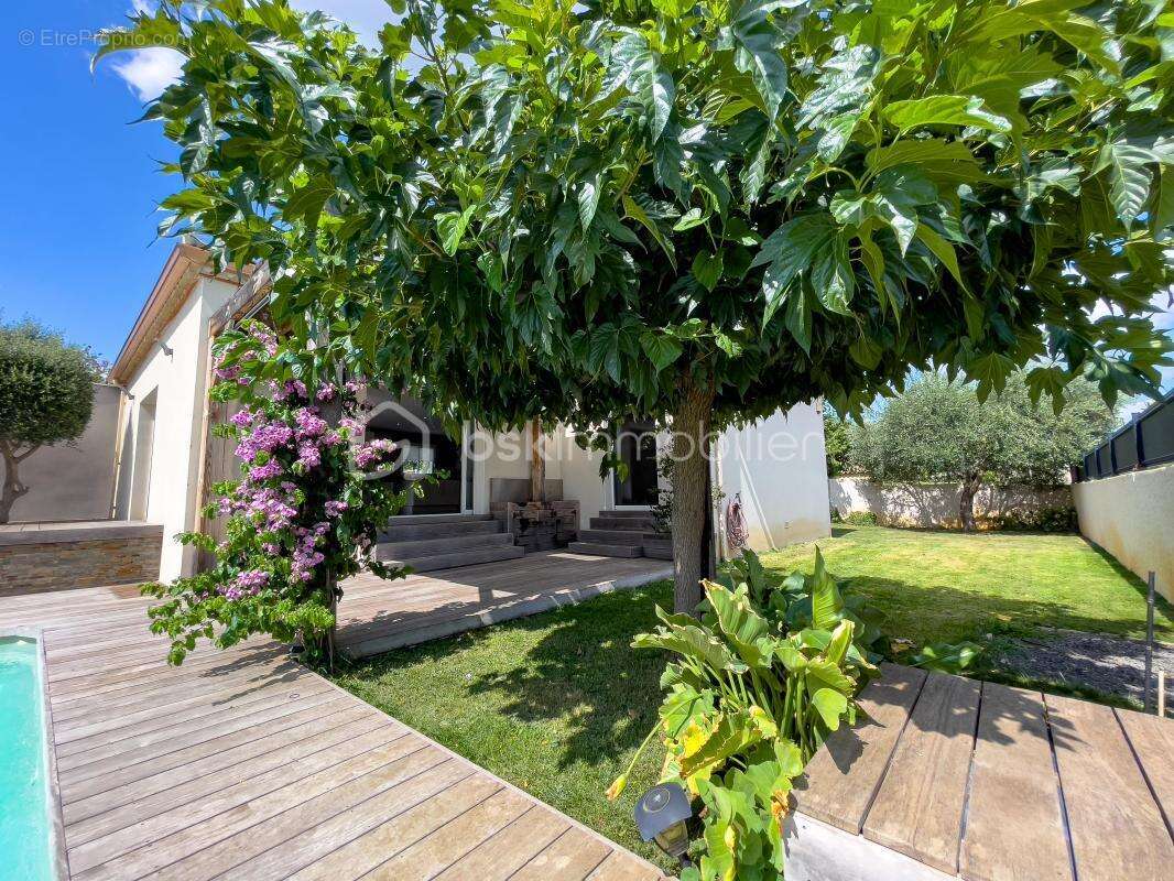 Maison à COURNONTERRAL