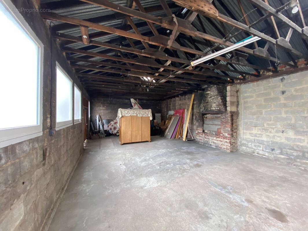 Commerce à BEAUCAMPS-LE-VIEUX