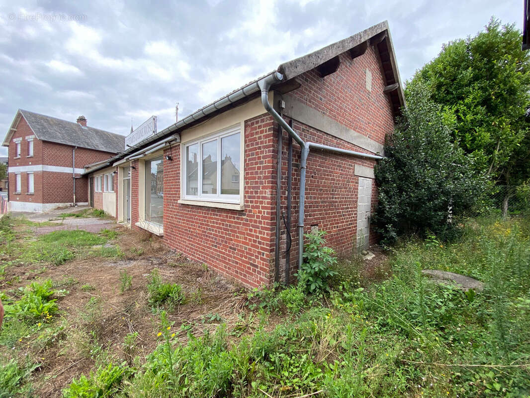 Commerce à BEAUCAMPS-LE-VIEUX