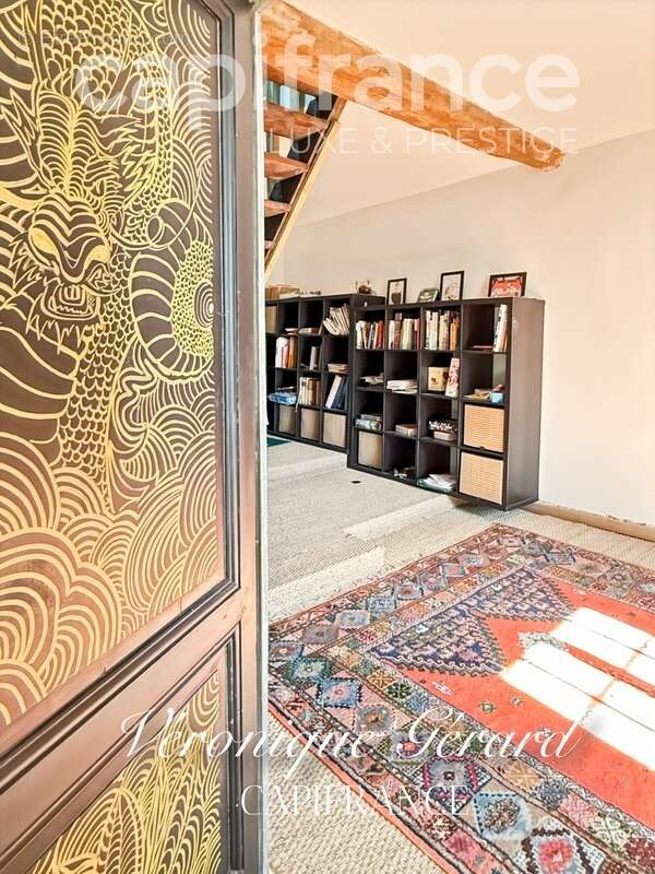 Maison à SAINT-CHRISTOPHE-DES-BARDES