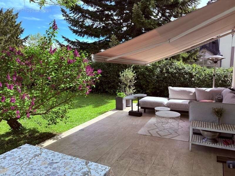 Maison à DIVONNE-LES-BAINS