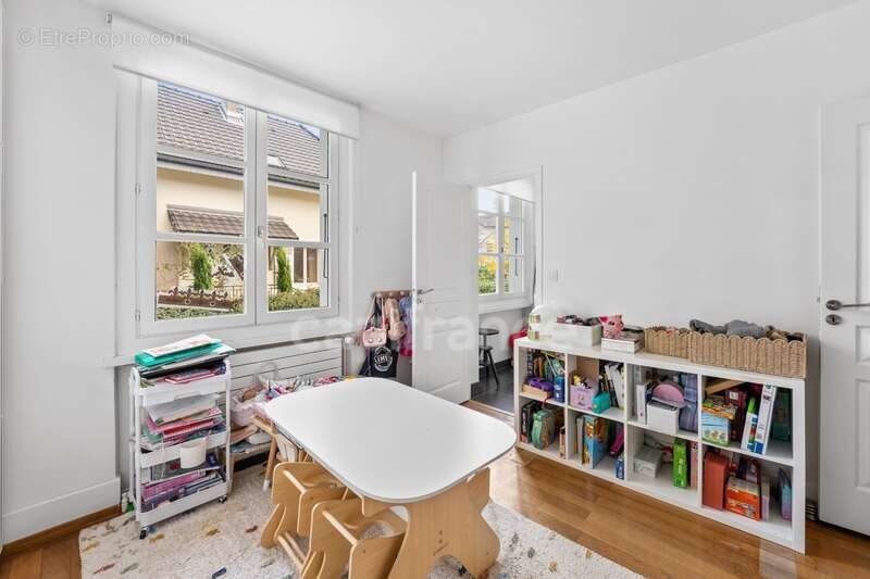 Maison à DIVONNE-LES-BAINS