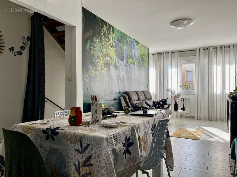 Maison à TRIE-SUR-BAISE