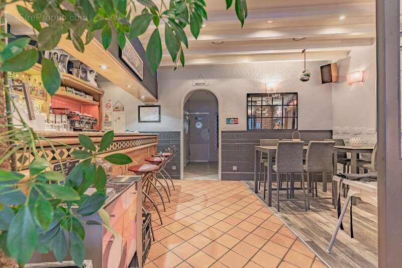 Commerce à VILLENEUVE-SUR-LOT