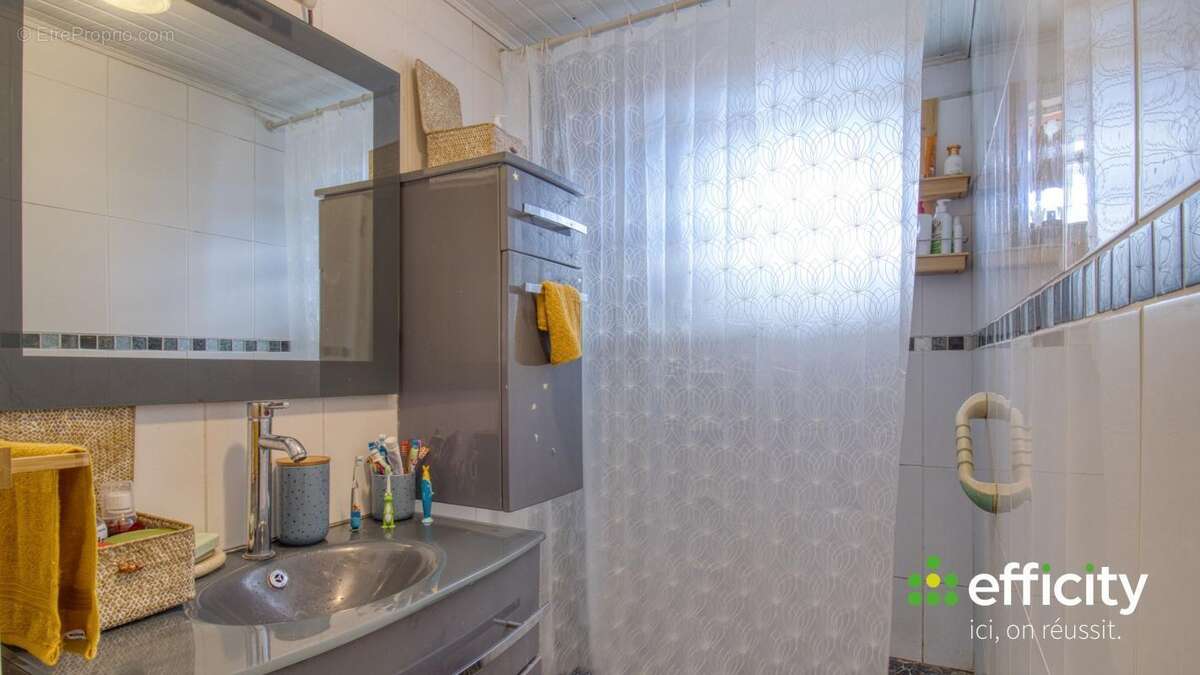 Maison à SAINTE-MARIE