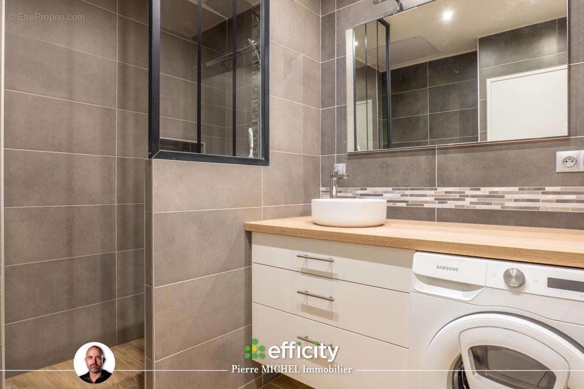 Appartement à MONTROTTIER