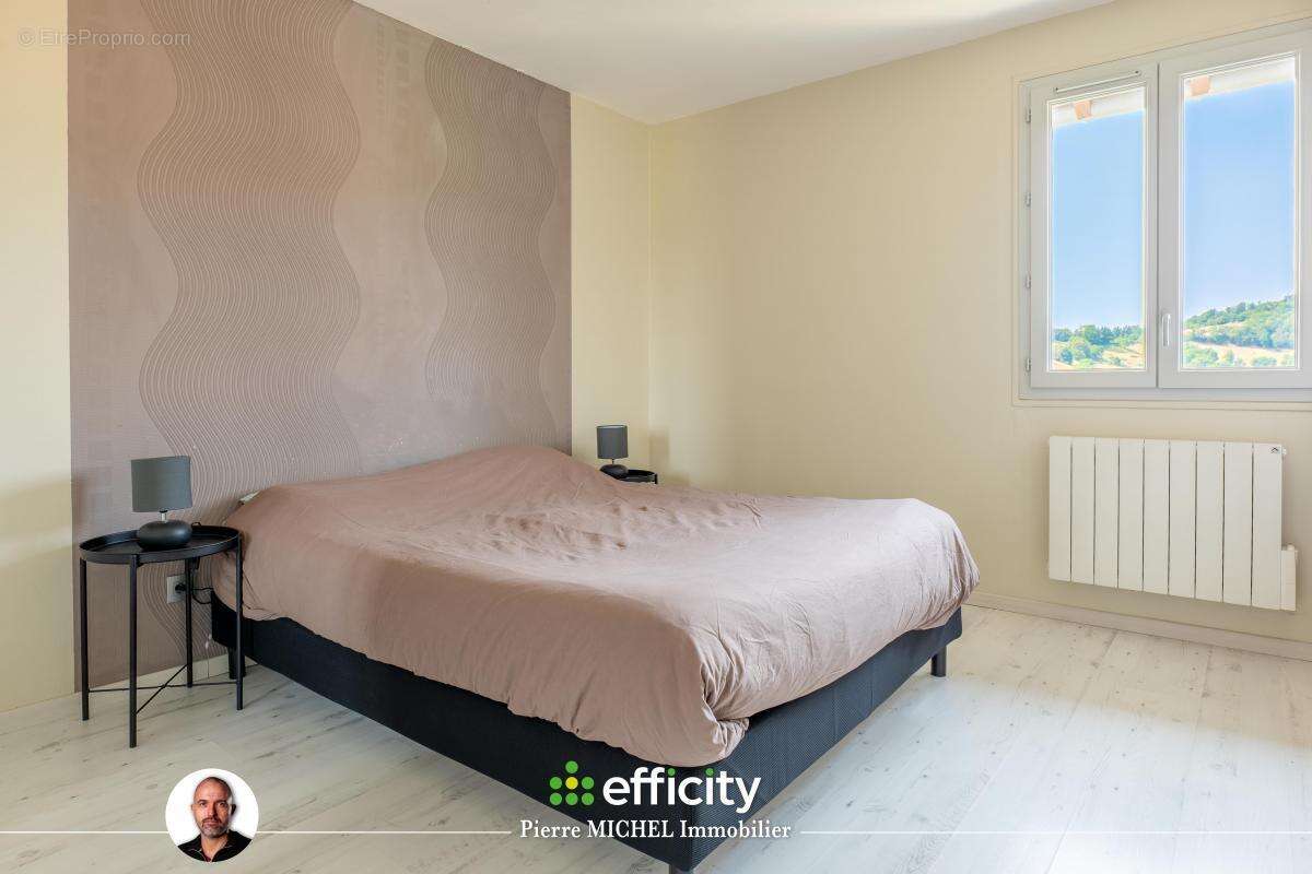 Appartement à MONTROTTIER