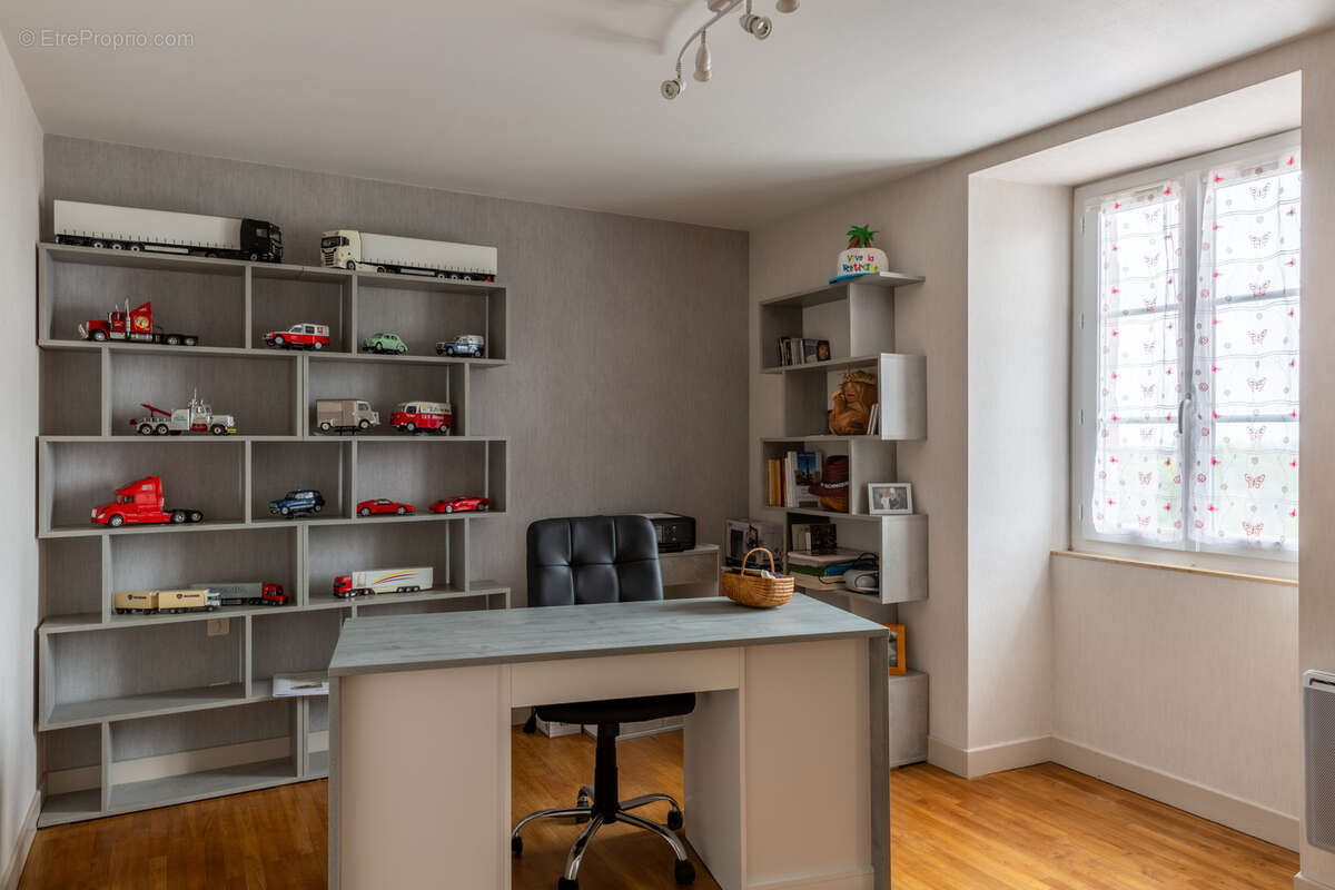 Maison à SAINTE-FEREOLE