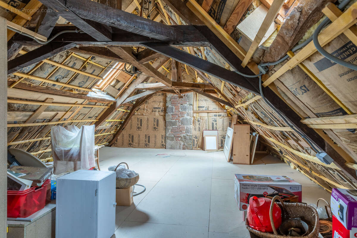 Maison à SAINTE-FEREOLE