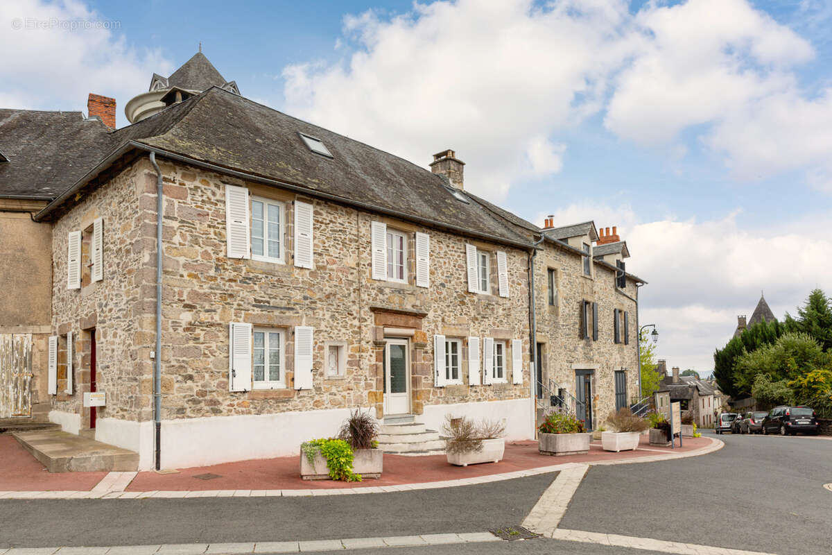Maison à SAINTE-FEREOLE