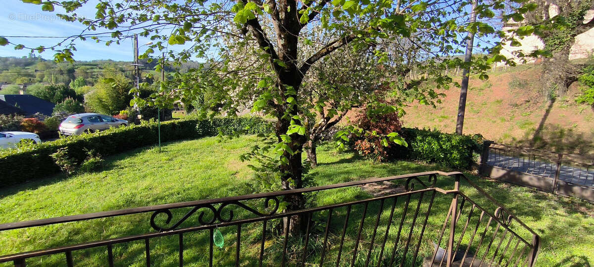 Maison à CLAIRVAUX-D&#039;AVEYRON