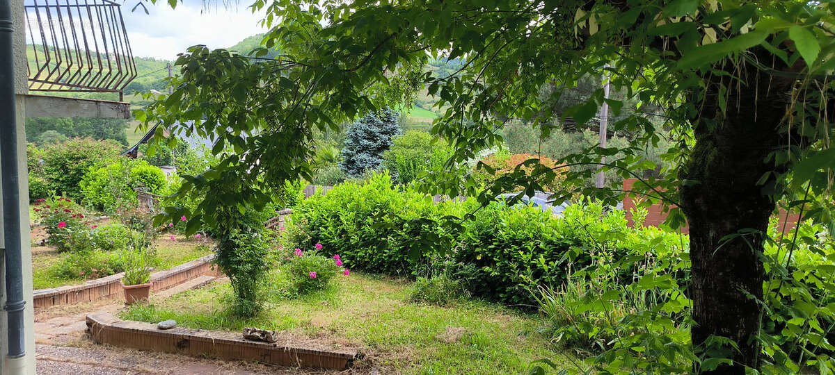 Maison à CLAIRVAUX-D&#039;AVEYRON