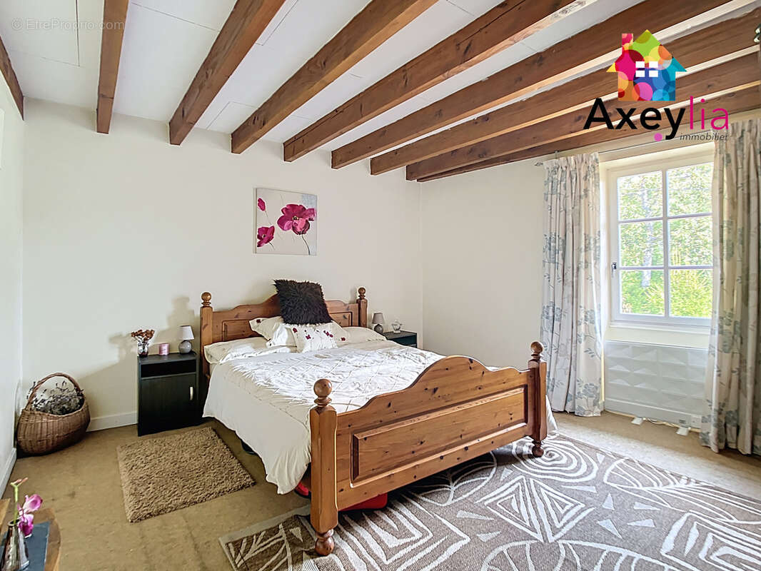 Maison à LA TUILIERE