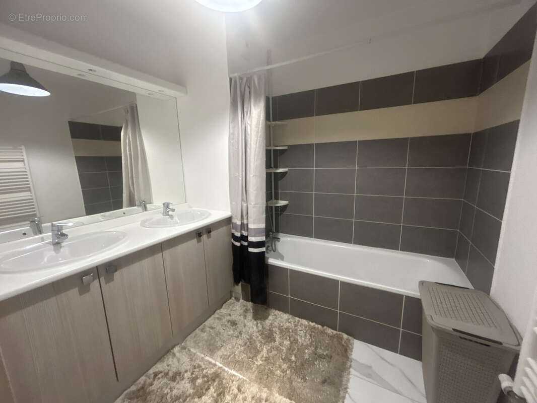 Appartement à CLERMONT-FERRAND