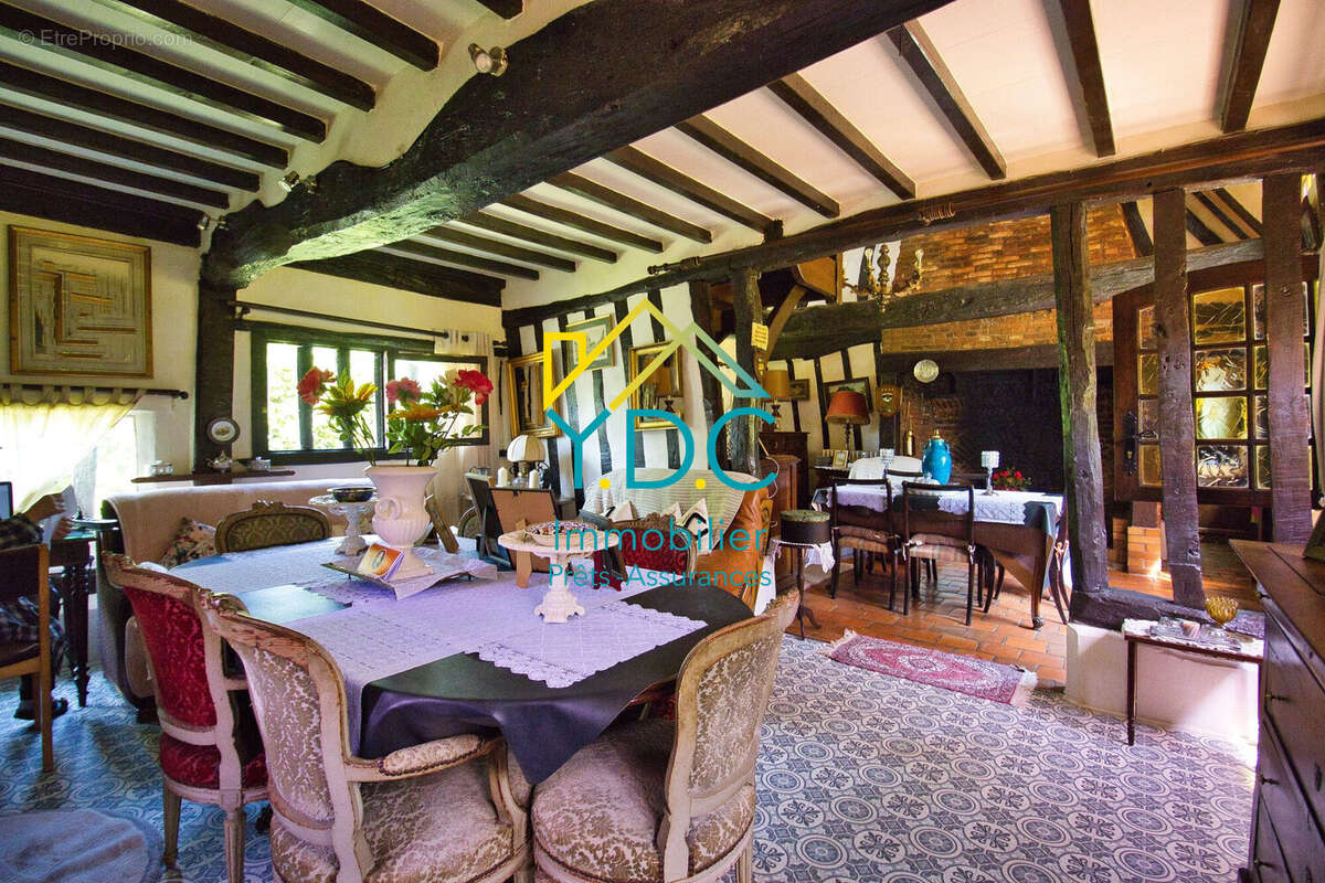 Maison à HERICOURT-EN-CAUX