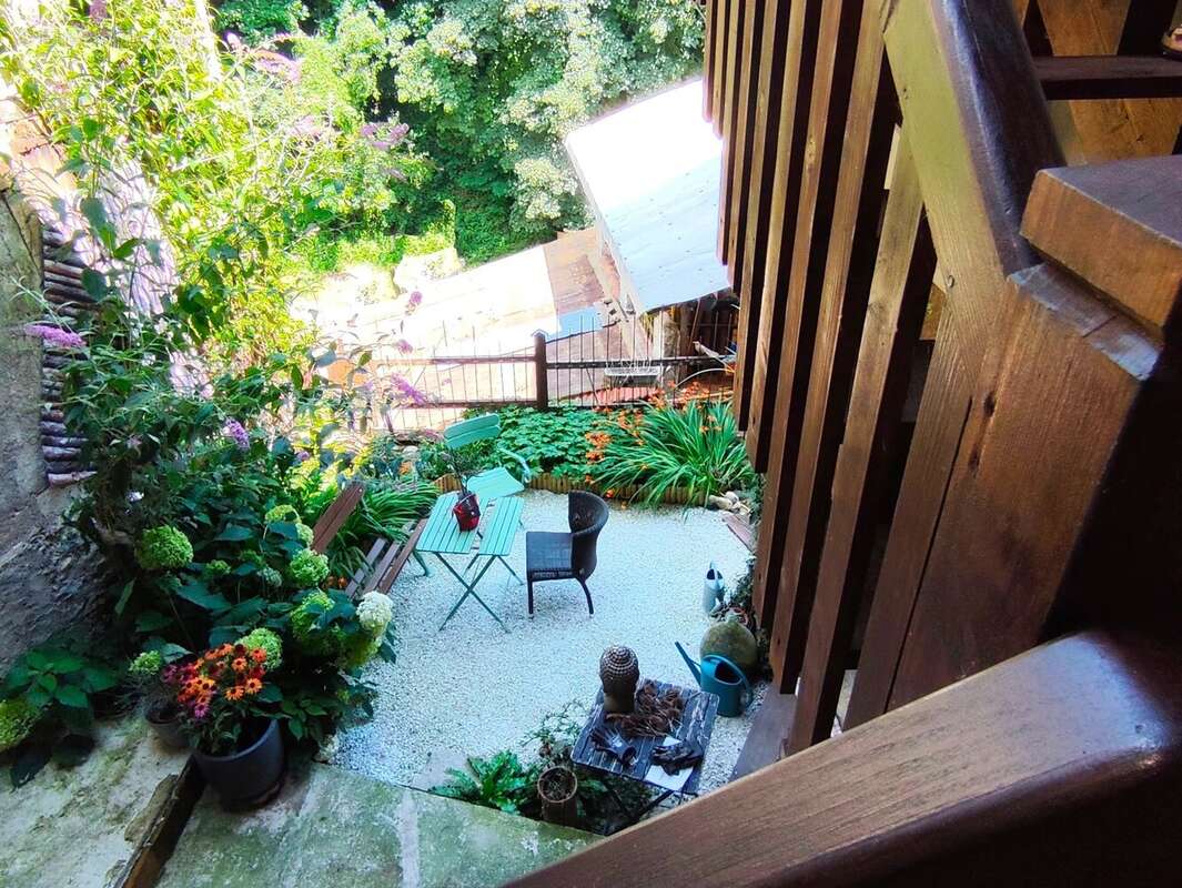 Maison à SAINT-GEOIRE-EN-VALDAINE