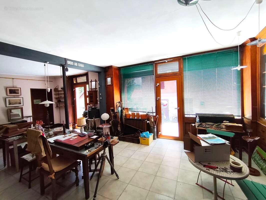 Maison à SAINT-GEOIRE-EN-VALDAINE