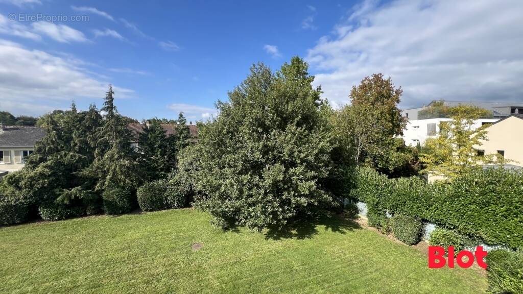 Appartement à LIFFRE