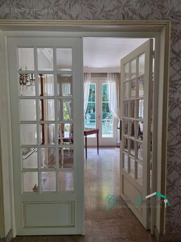 Maison à BOURRON-MARLOTTE