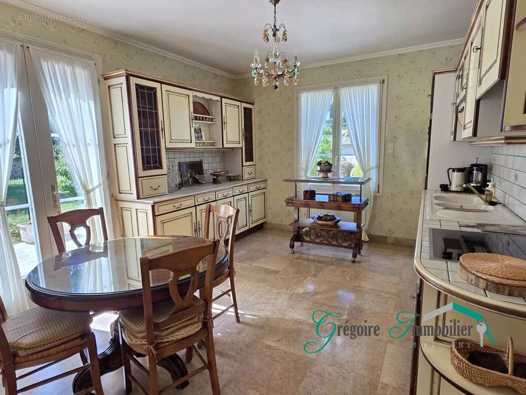 Maison à BOURRON-MARLOTTE