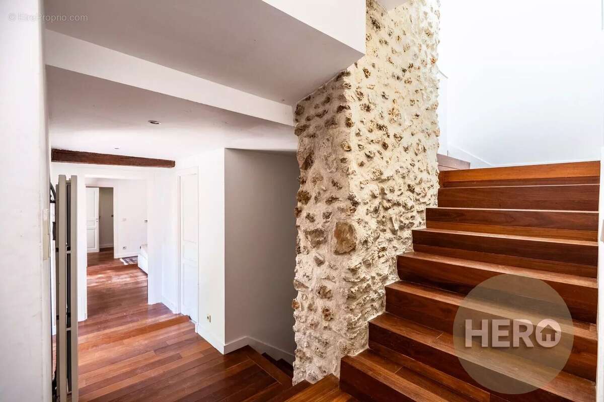 Maison à MONTFORT-L&#039;AMAURY