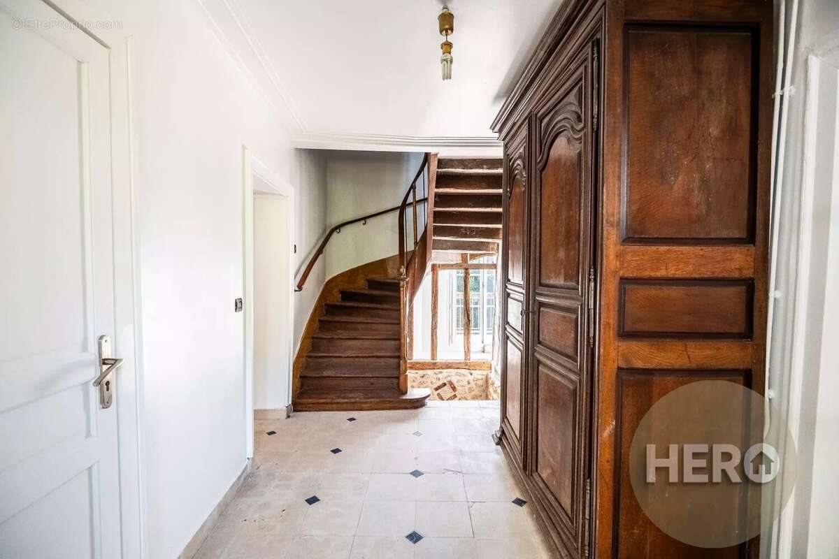 Maison à MONTFORT-L&#039;AMAURY