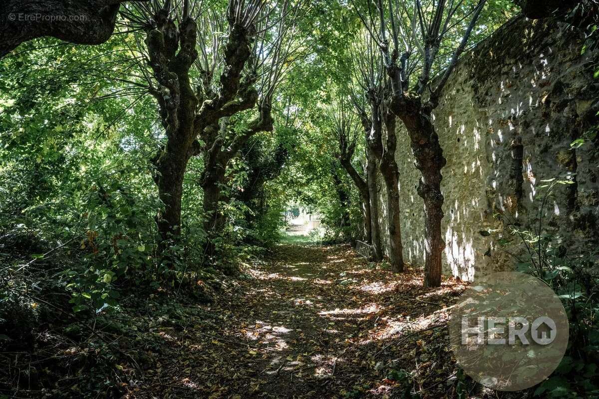 Maison à MONTFORT-L&#039;AMAURY
