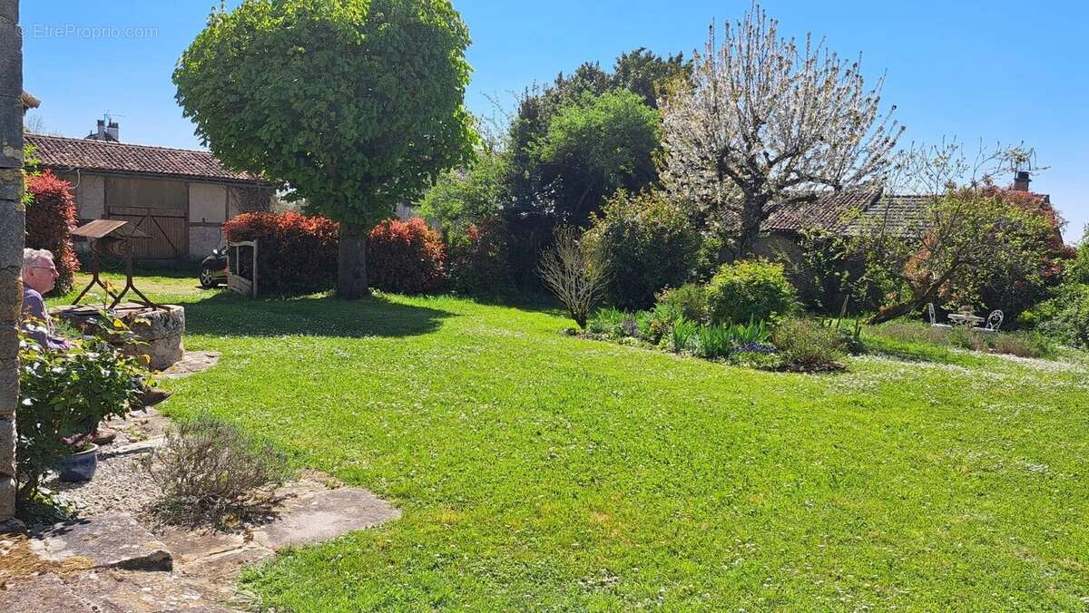 Appartement à NERIGNAC