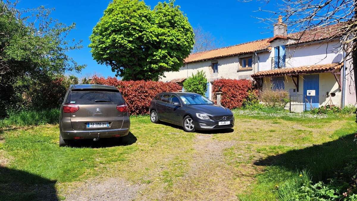 Appartement à NERIGNAC