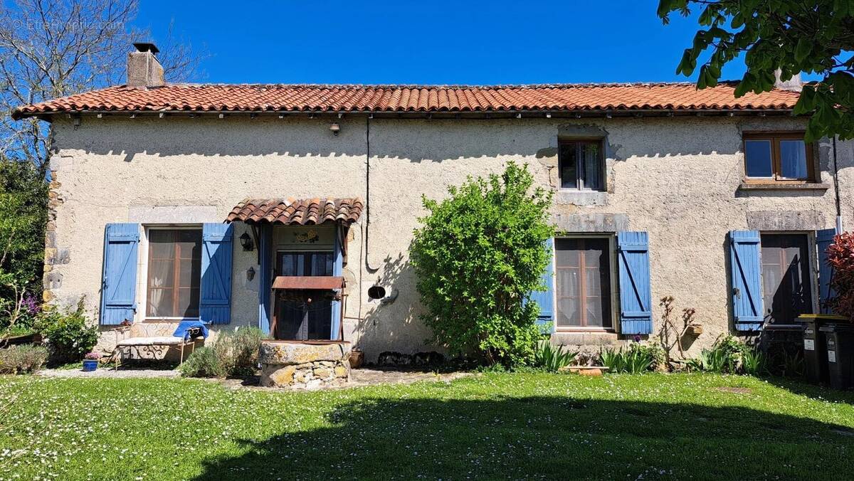 Appartement à NERIGNAC
