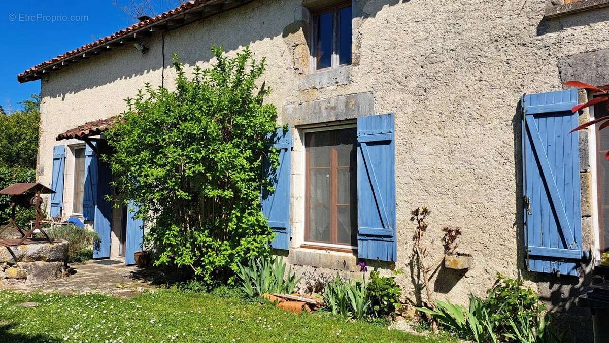 Appartement à NERIGNAC