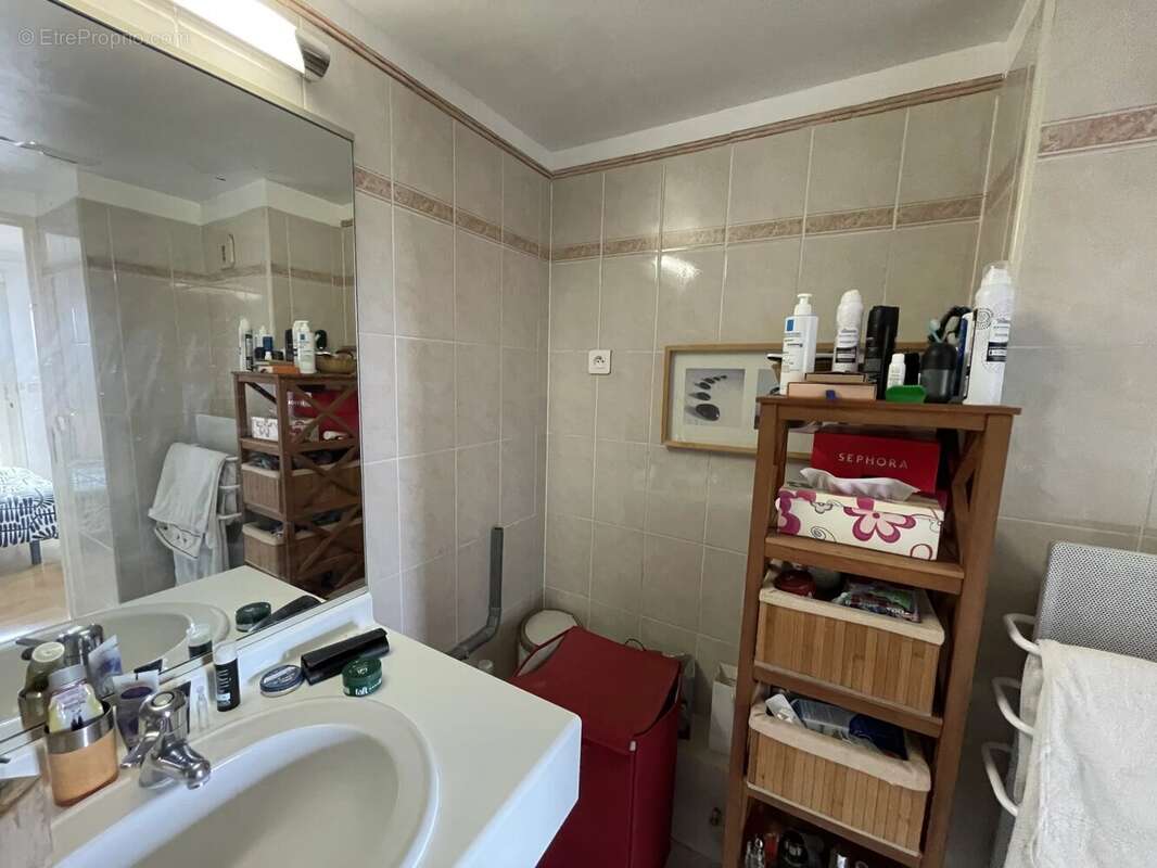 Appartement à MANDELIEU-LA-NAPOULE